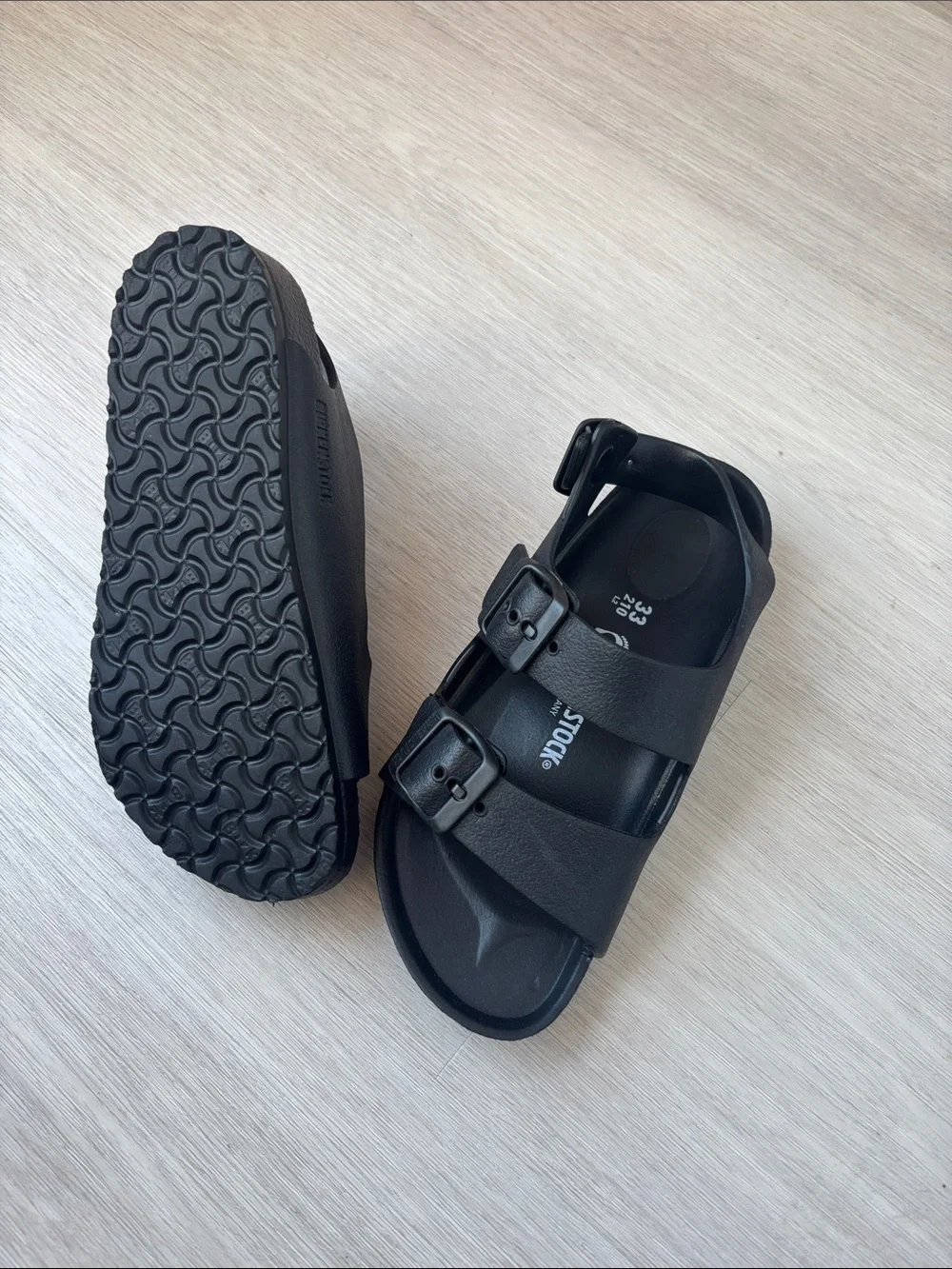 Birkenstock Black Kids Two-Strap Buckle Sandals - Picture 2 of 2